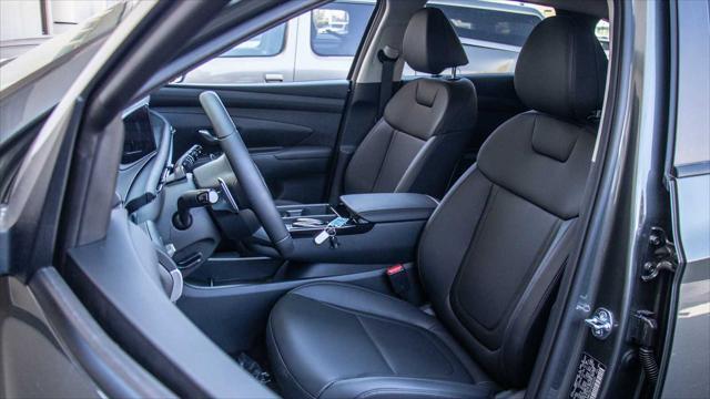 new 2025 Hyundai TUCSON Hybrid car, priced at $38,365