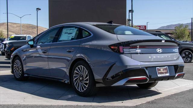 new 2025 Hyundai Sonata Hybrid car, priced at $33,000