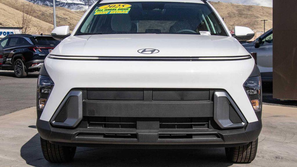 new 2025 Hyundai Kona car, priced at $29,997