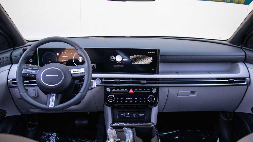 new 2025 Hyundai TUCSON Plug-In Hybrid car, priced at $48,467
