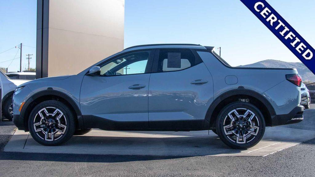 used 2025 Hyundai SANTA CRUZ car, priced at $35,350