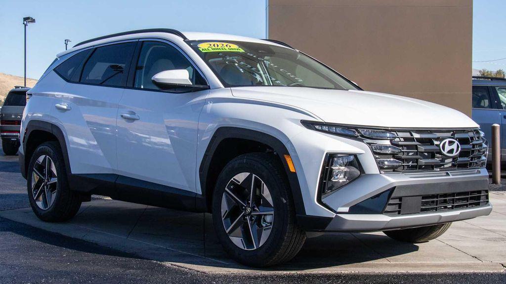 new 2026 Hyundai Tucson car, priced at $35,000