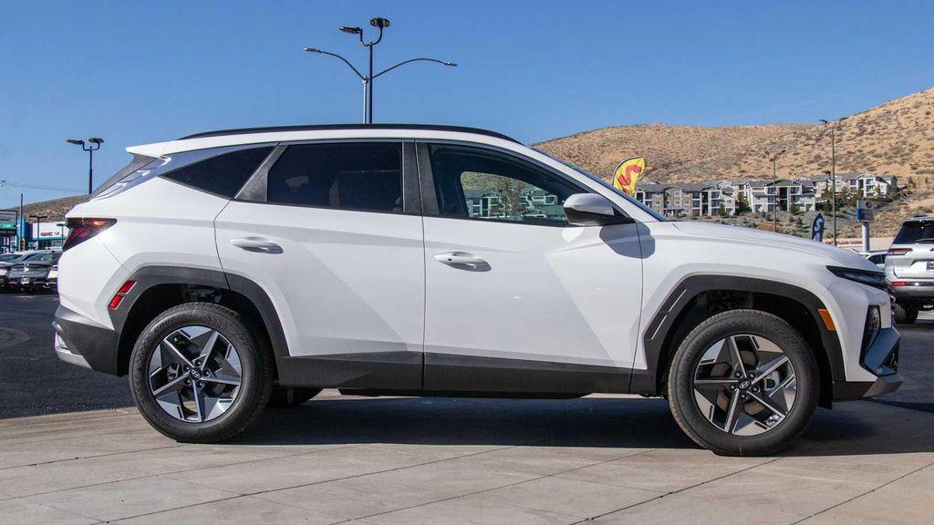 new 2026 Hyundai Tucson car, priced at $35,000