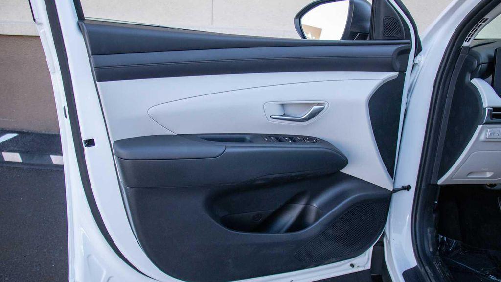 new 2026 Hyundai Tucson car, priced at $35,000