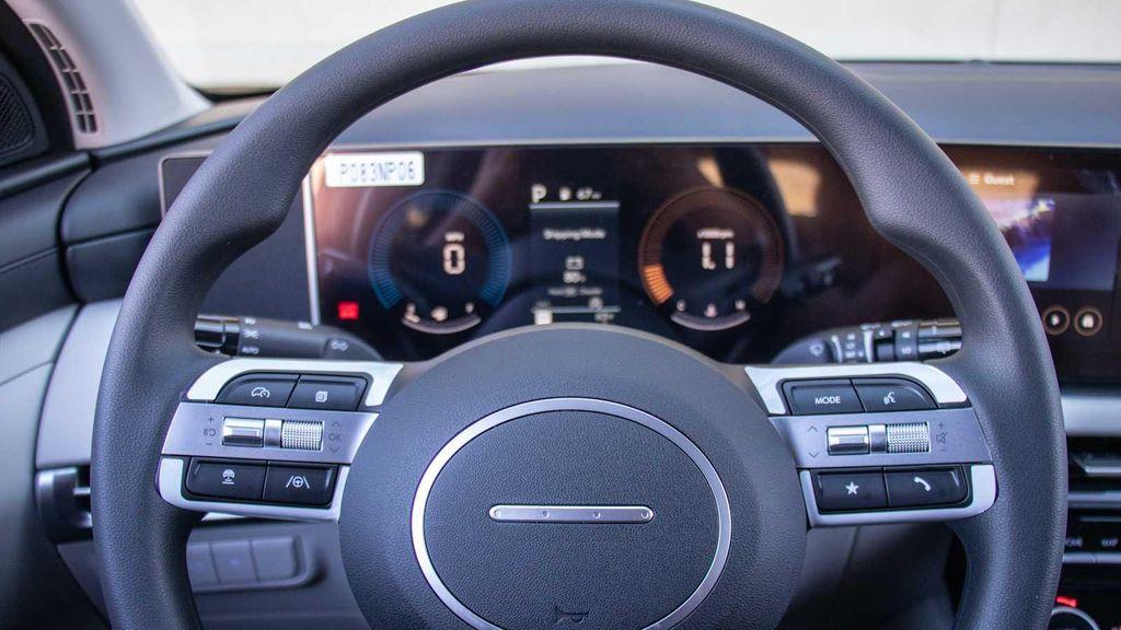 new 2026 Hyundai Tucson car, priced at $35,000
