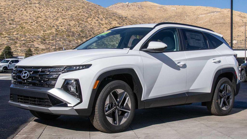 new 2026 Hyundai Tucson car, priced at $35,000
