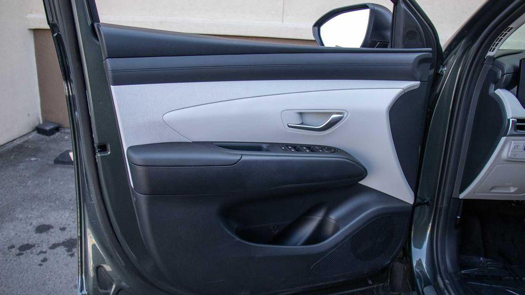 new 2025 Hyundai TUCSON Plug-In Hybrid car, priced at $41,574
