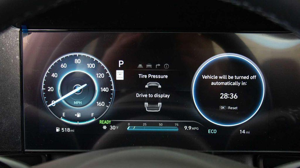 new 2025 Hyundai Elantra car, priced at $29,235
