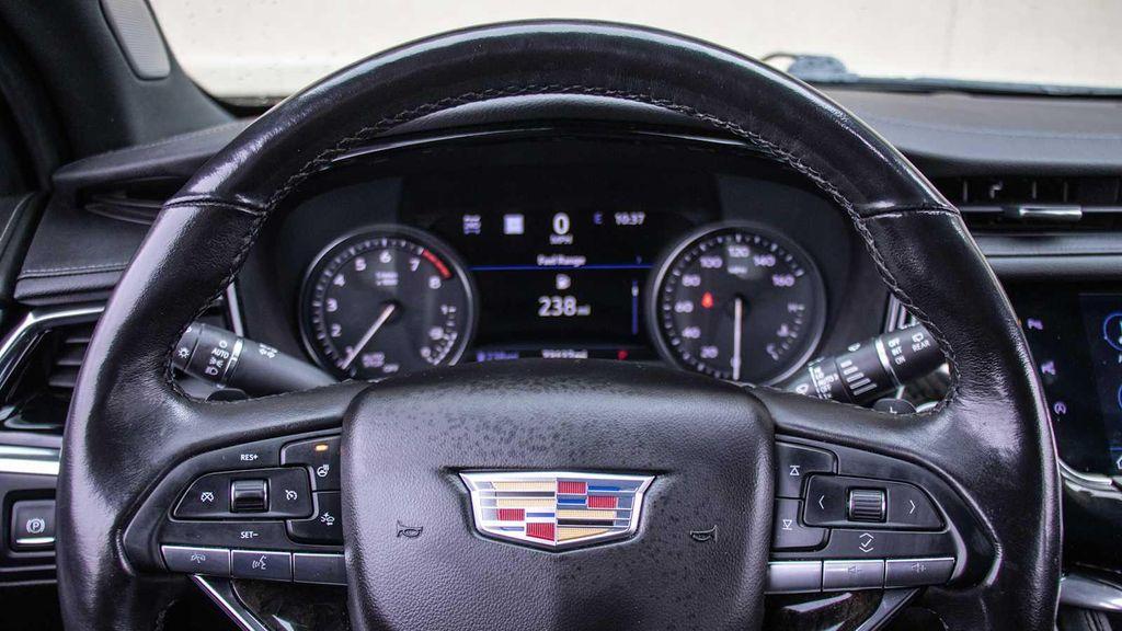 used 2020 Cadillac XT6 car, priced at $28,750