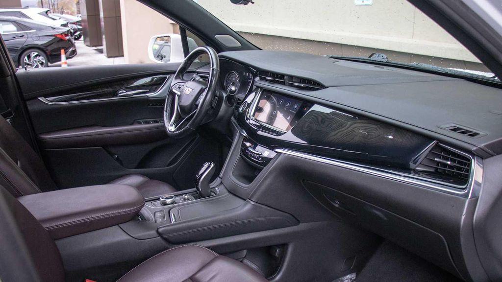 used 2020 Cadillac XT6 car, priced at $28,750