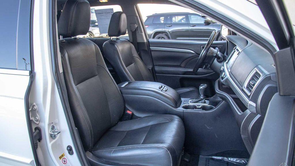 used 2018 Toyota Highlander car, priced at $23,950
