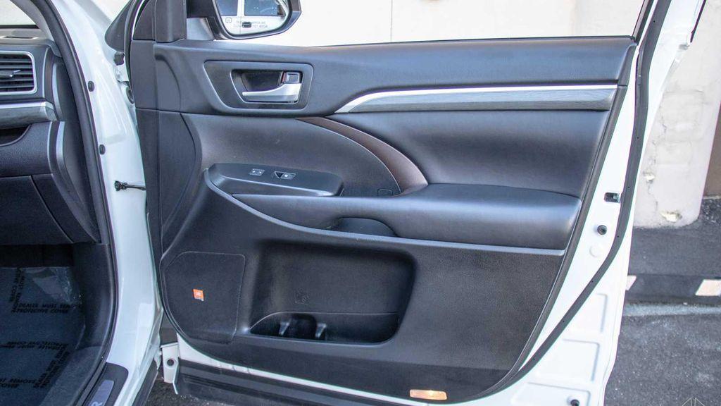 used 2018 Toyota Highlander car, priced at $23,950