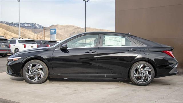 new 2024 Hyundai Elantra car, priced at $29,737