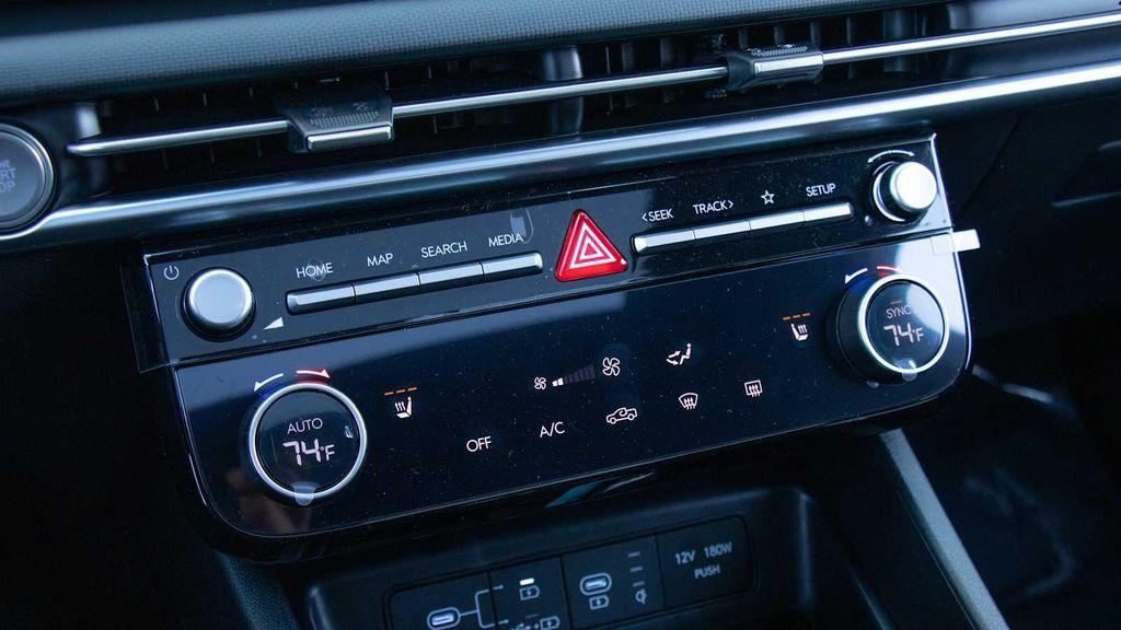 new 2025 Hyundai SANTA CRUZ car, priced at $34,820
