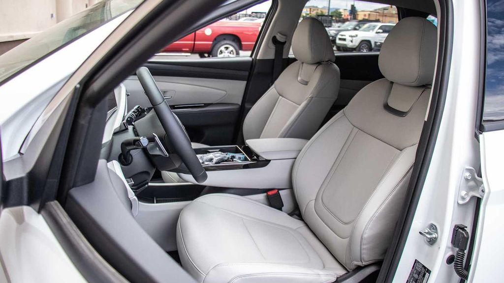 new 2025 Hyundai Tucson car, priced at $41,038