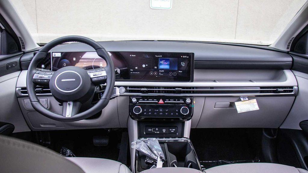 new 2025 Hyundai Tucson car, priced at $41,038