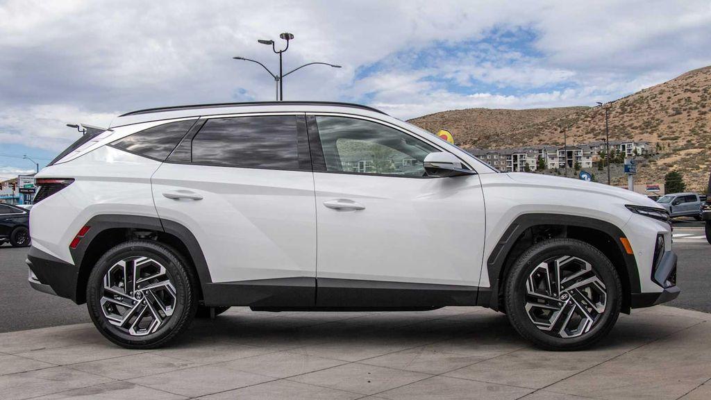 new 2025 Hyundai Tucson car, priced at $41,038