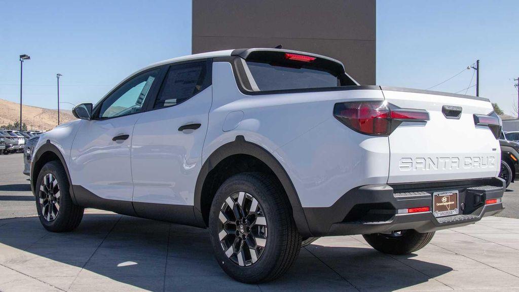 new 2025 Hyundai SANTA CRUZ car, priced at $30,582