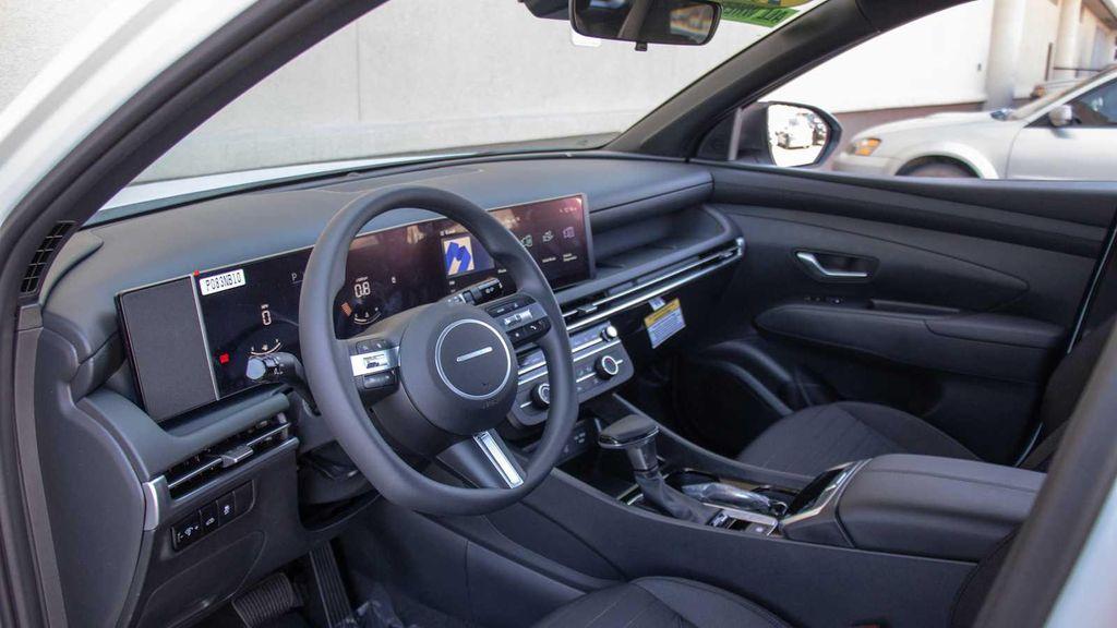 new 2025 Hyundai SANTA CRUZ car, priced at $30,582