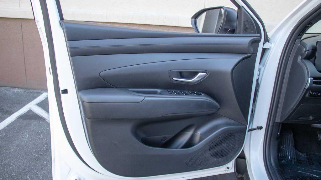 new 2025 Hyundai SANTA CRUZ car, priced at $30,582