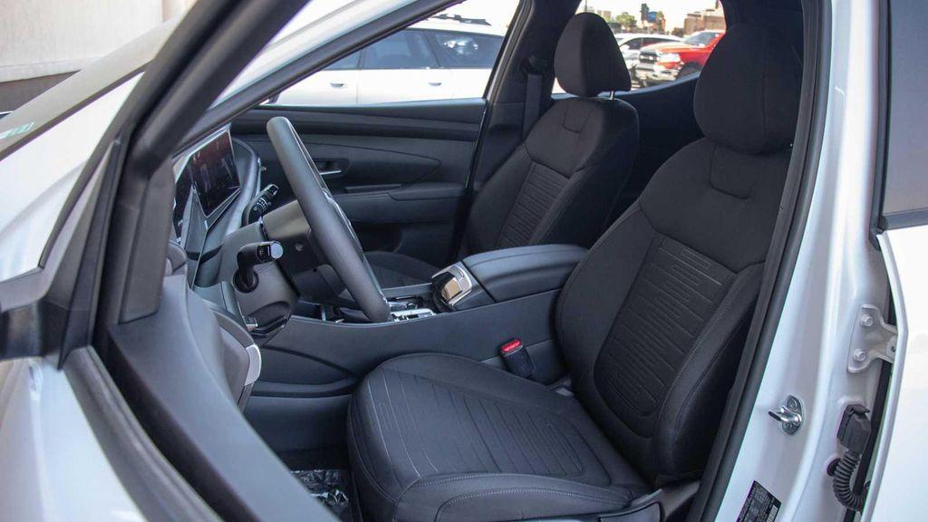 new 2025 Hyundai SANTA CRUZ car, priced at $30,582