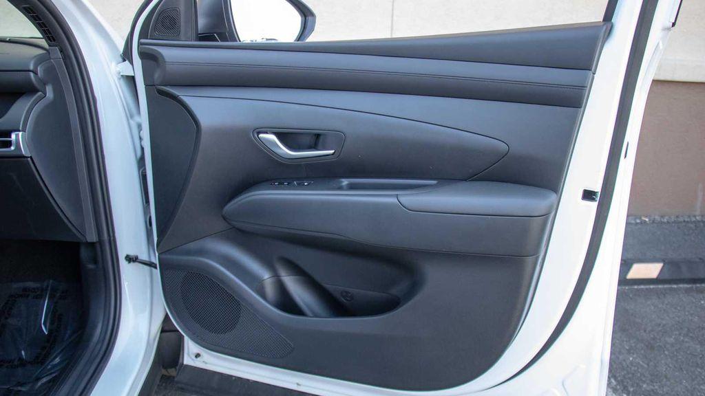 new 2025 Hyundai SANTA CRUZ car, priced at $30,582