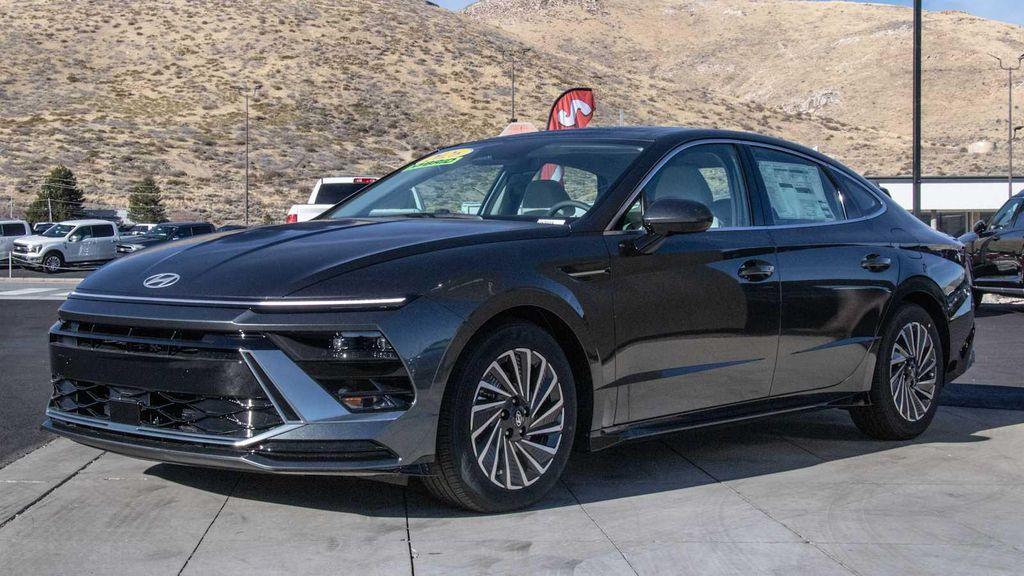 new 2026 Hyundai Sonata Hybrid car, priced at $34,105