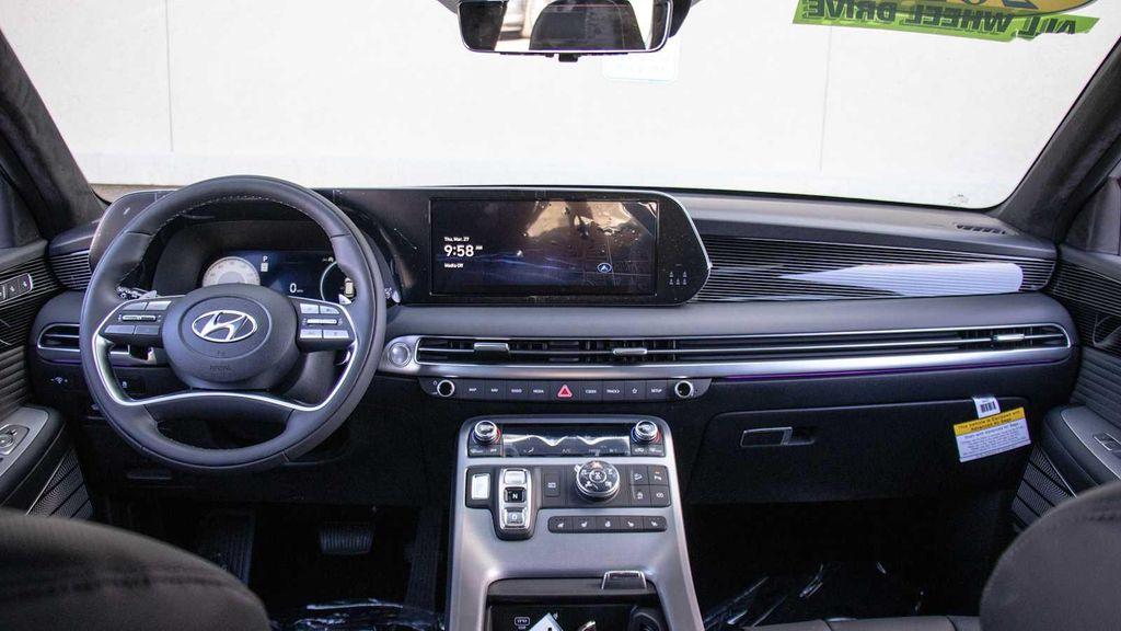 new 2025 Hyundai Palisade car, priced at $53,370