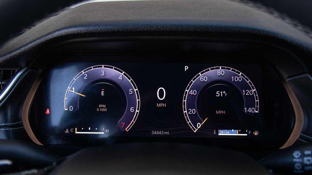 used 2024 Jeep Grand Cherokee car, priced at $29,750