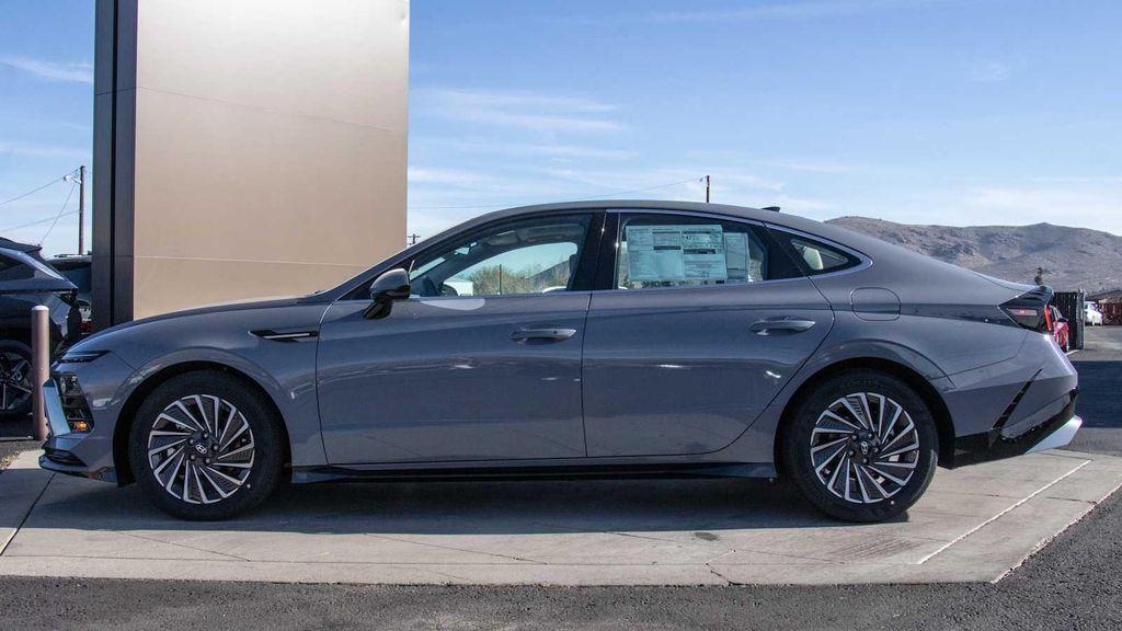new 2026 Hyundai Sonata Hybrid car, priced at $33,785