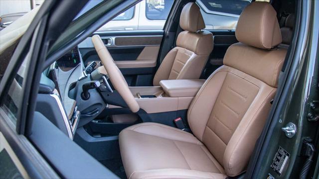 new 2025 Hyundai Santa Fe car, priced at $48,680