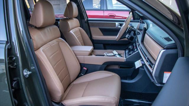 new 2025 Hyundai Santa Fe car, priced at $48,680