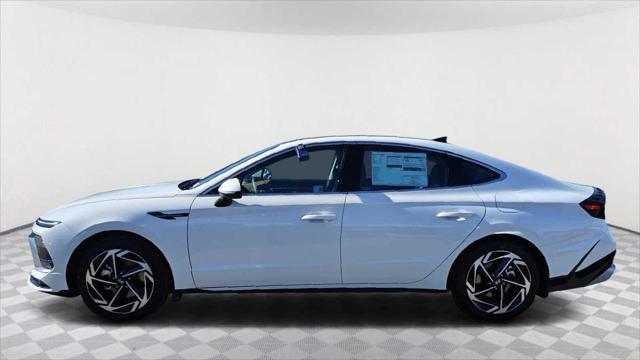 new 2025 Hyundai Sonata car, priced at $33,380