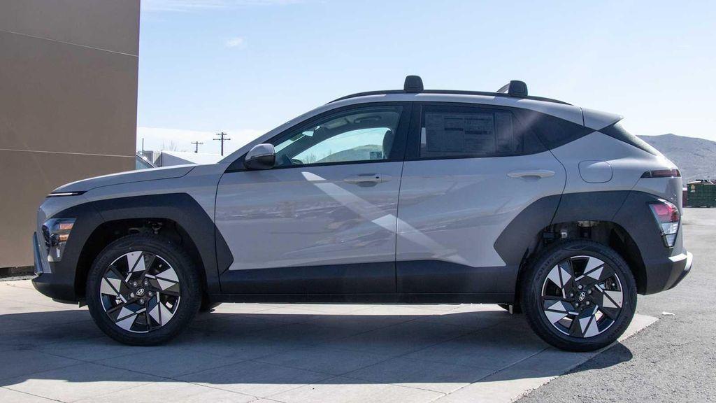 new 2025 Hyundai Kona car, priced at $28,892