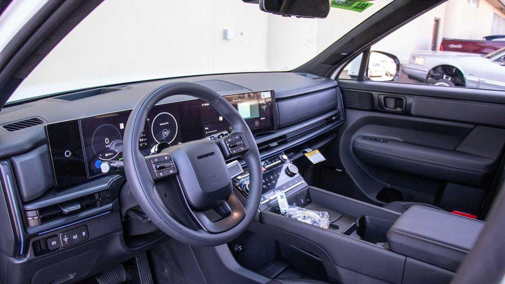 new 2025 Hyundai SANTA FE HEV car, priced at $50,016