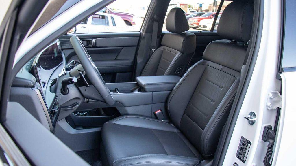 new 2025 Hyundai SANTA FE HEV car, priced at $50,016