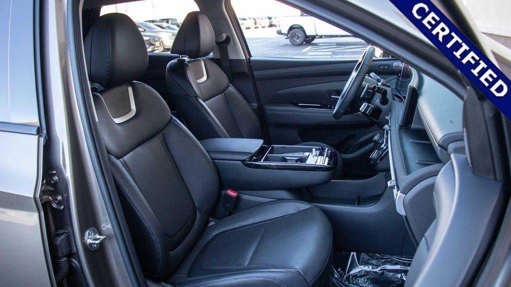 used 2025 Hyundai TUCSON Hybrid car, priced at $35,450