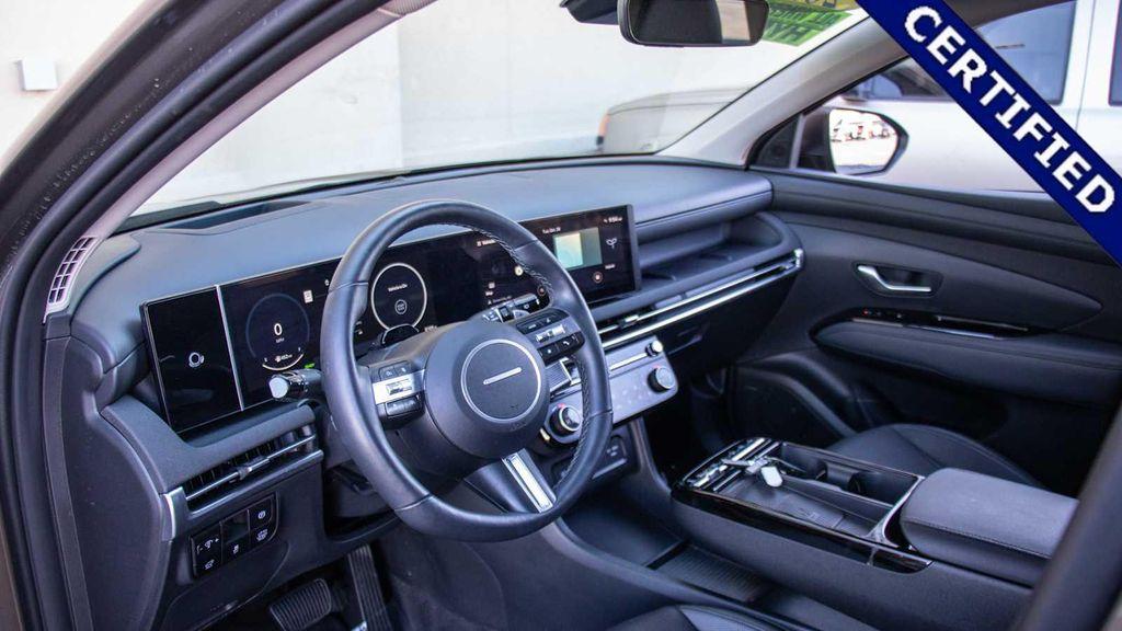 used 2025 Hyundai TUCSON Hybrid car, priced at $35,450