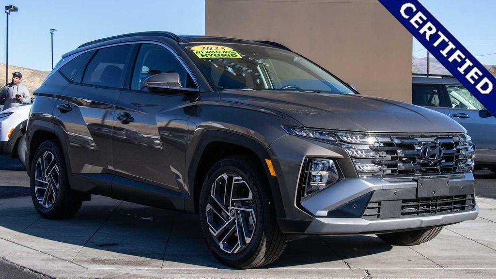 used 2025 Hyundai TUCSON Hybrid car, priced at $36,650