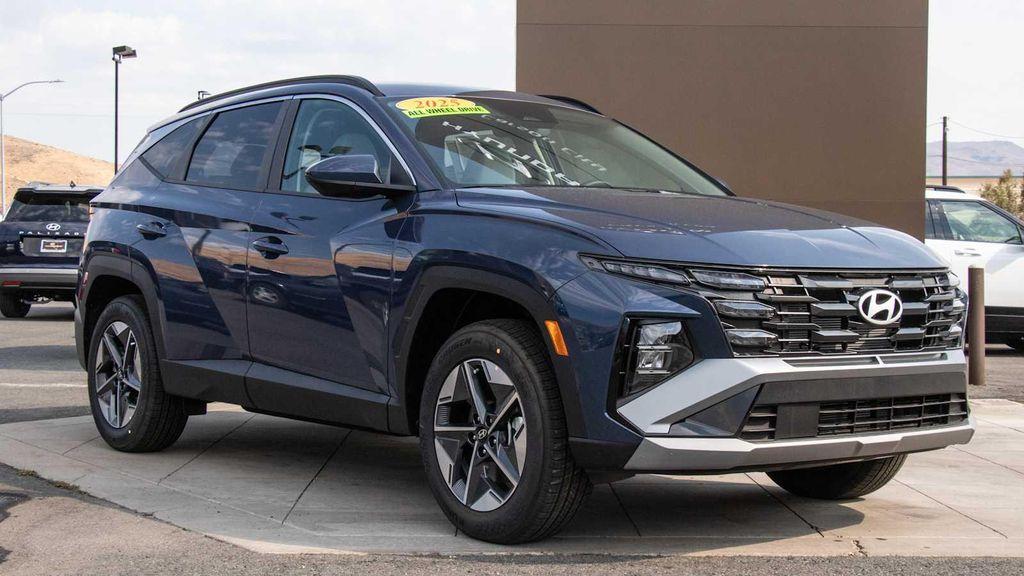 new 2025 Hyundai Tucson car, priced at $33,991