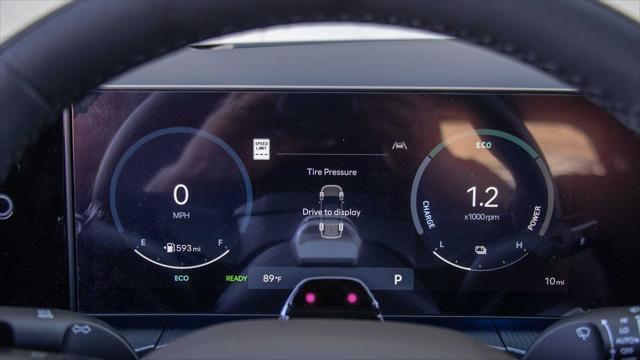 new 2025 Hyundai SANTA FE HEV car, priced at $52,075