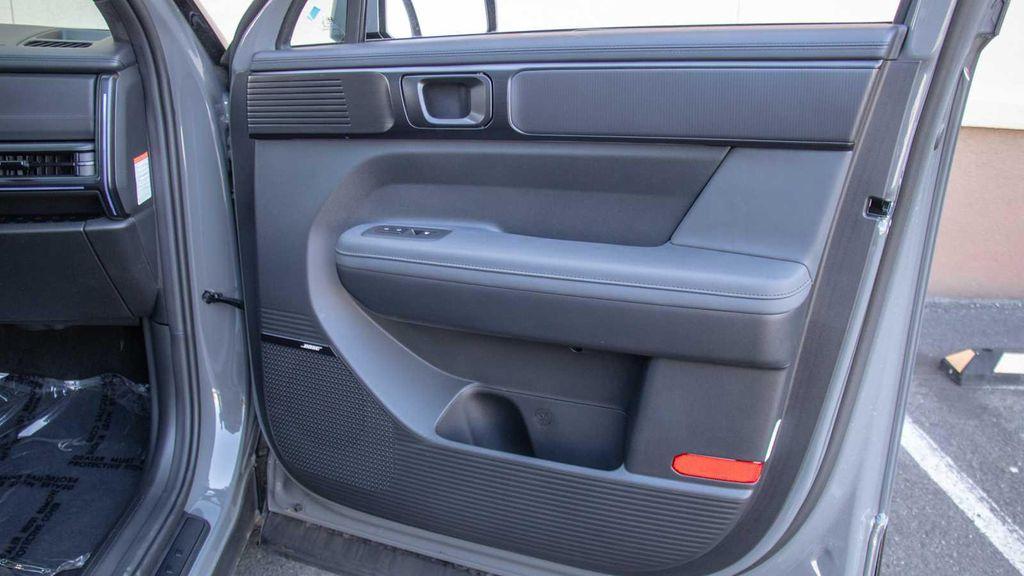 new 2025 Hyundai SANTA FE HEV car, priced at $50,398