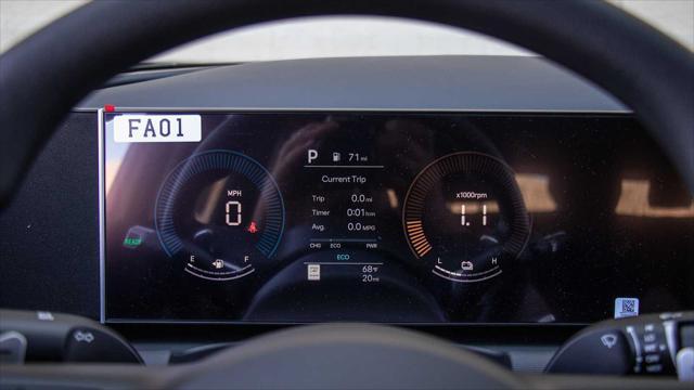 new 2025 Hyundai TUCSON Hybrid car, priced at $35,430