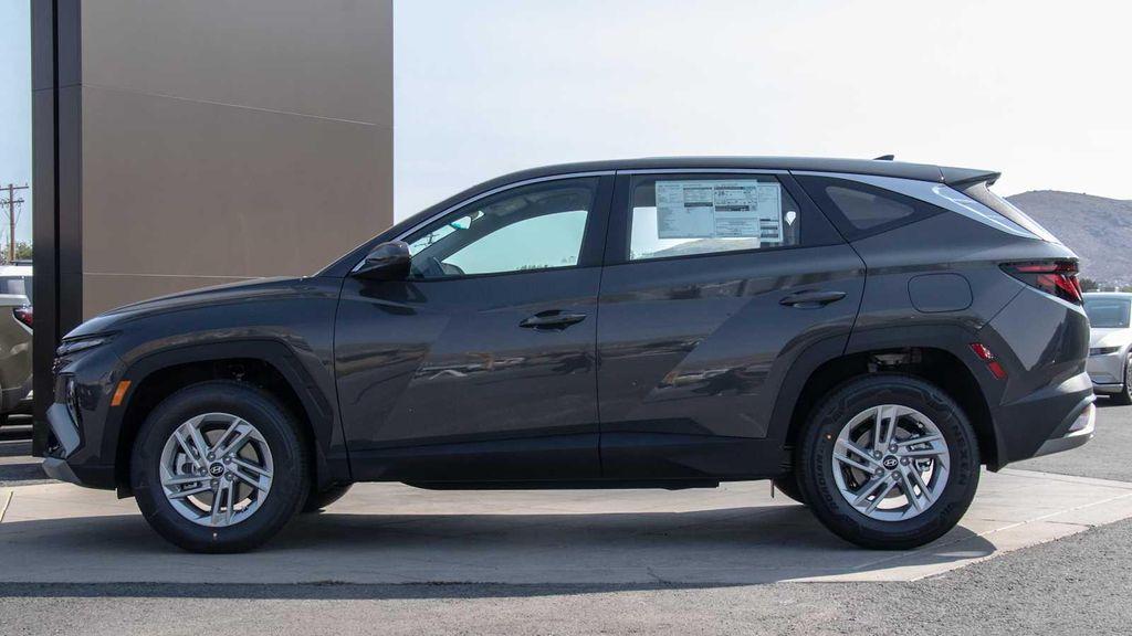 new 2025 Hyundai Tucson car, priced at $32,350