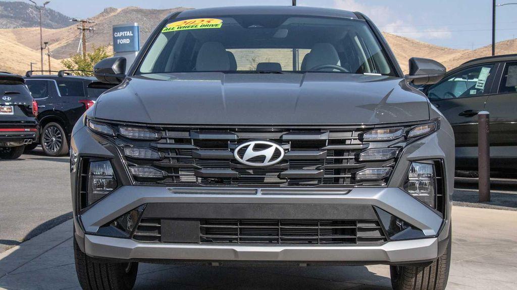 new 2025 Hyundai Tucson car, priced at $32,350
