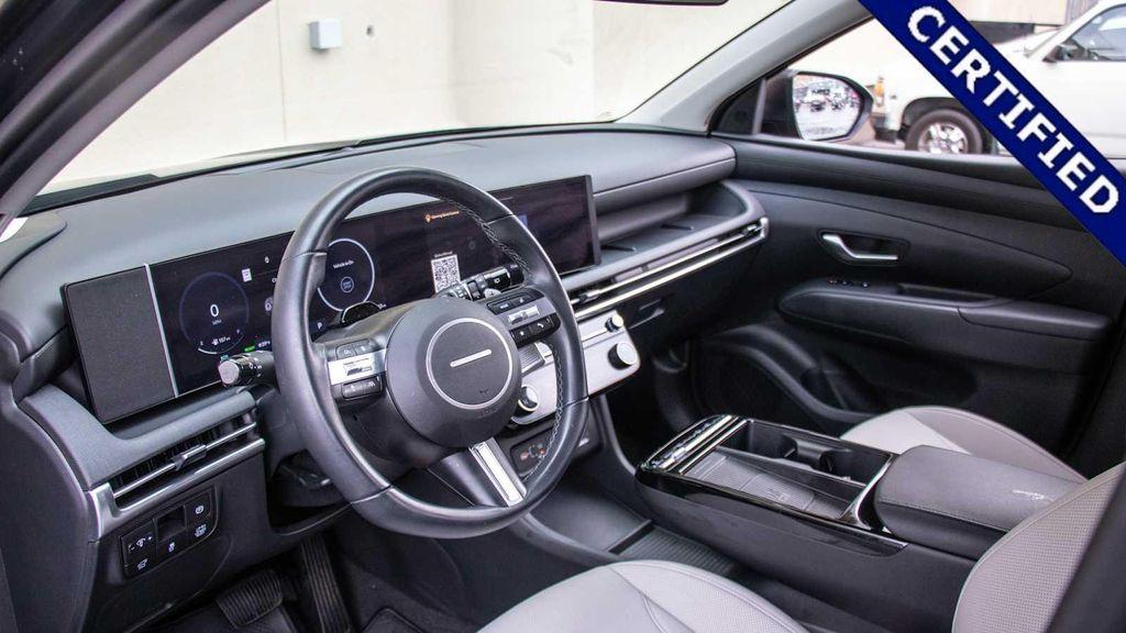 used 2025 Hyundai TUCSON Hybrid car, priced at $32,650