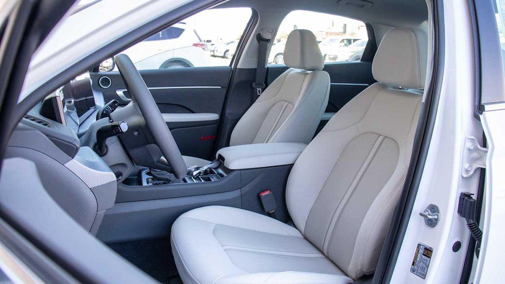 new 2025 Hyundai Sonata car, priced at $27,453