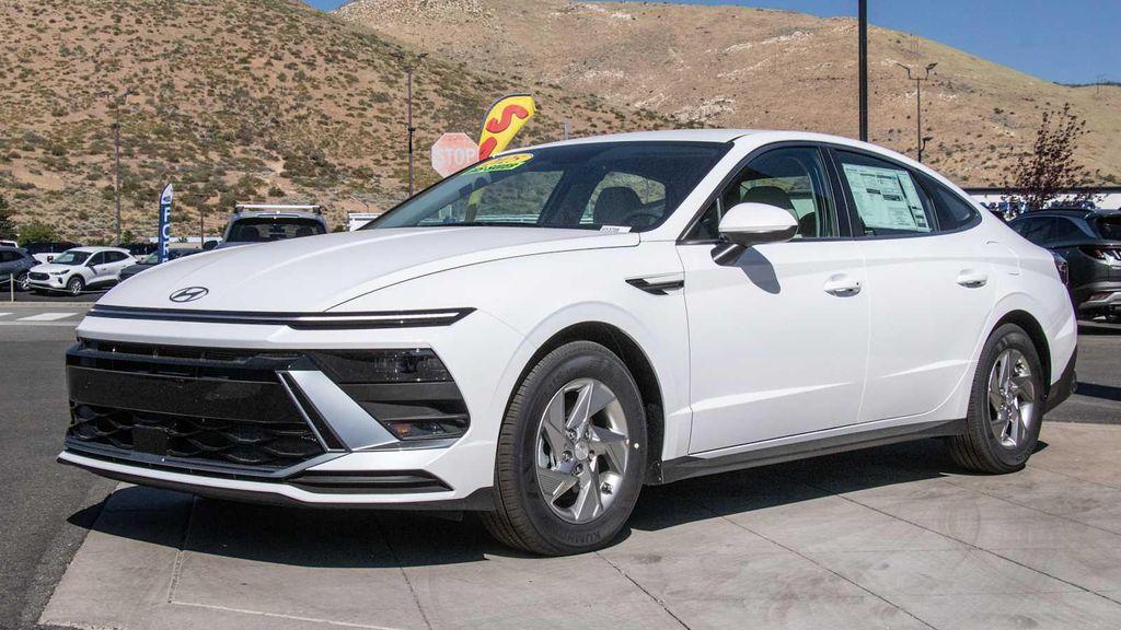 new 2025 Hyundai Sonata car, priced at $29,260