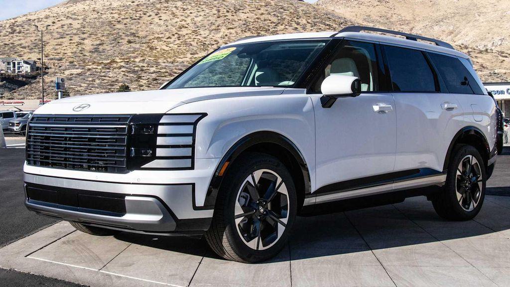 new 2026 Hyundai Palisade Hybrid car, priced at $56,710