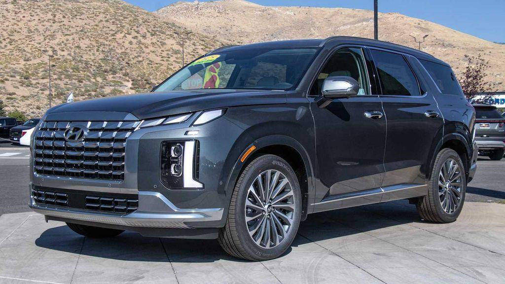 new 2025 Hyundai Palisade car, priced at $53,237